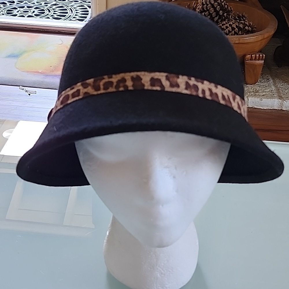 Retro Y2K Whimsical Vintage Inspired 100% Wool Hat Keystone‎ Cop